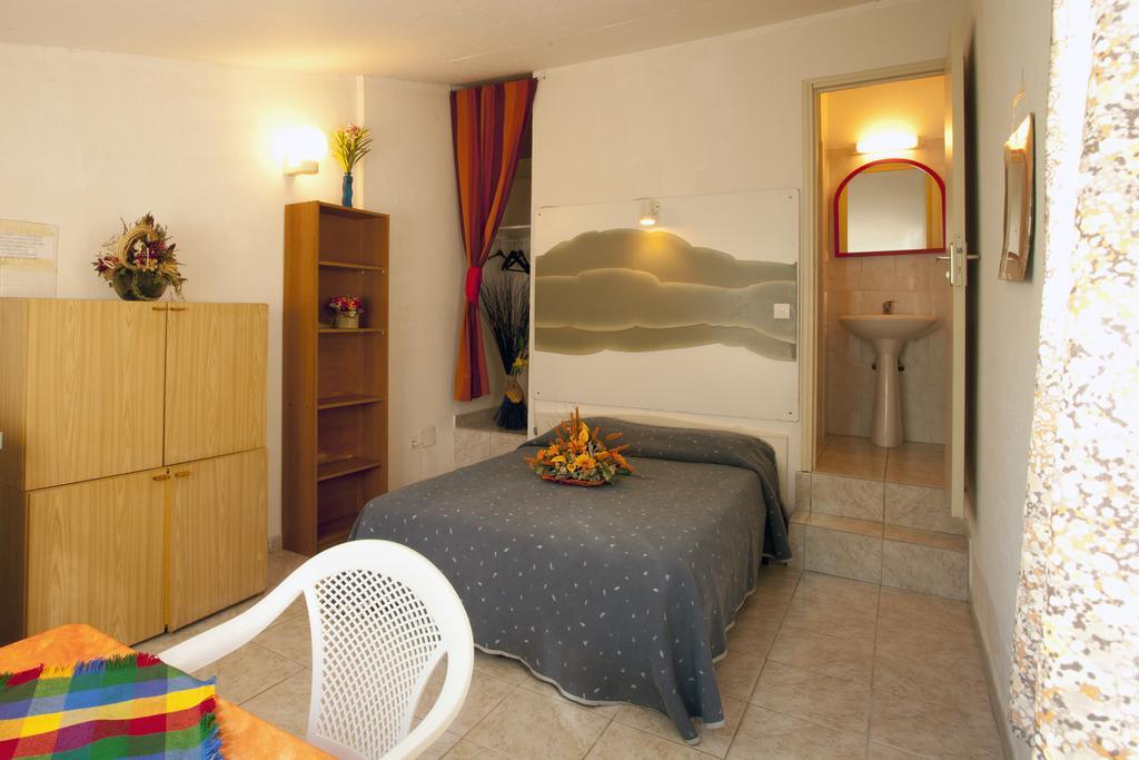 San Damiano - Location Appartements, & * Algajola (Corsica)